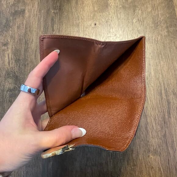 Louis Vuitton Monogram Canvas Koala Wallet - Picture 12 of 16